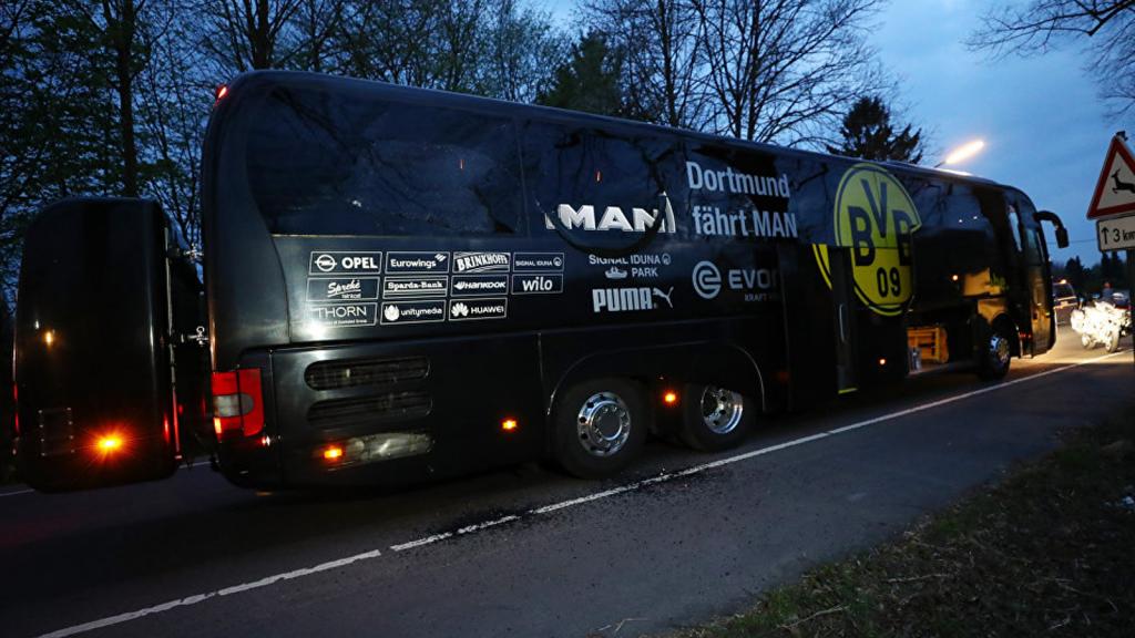 Borussia Dortmund takım otobüsü yakınında patlama