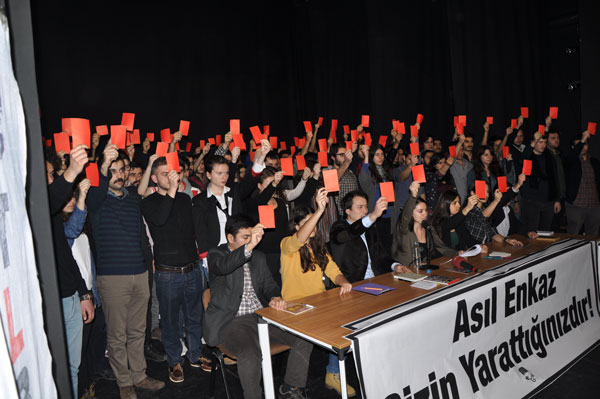 Emine Erdoğan’a TGB’den kırmızı kart