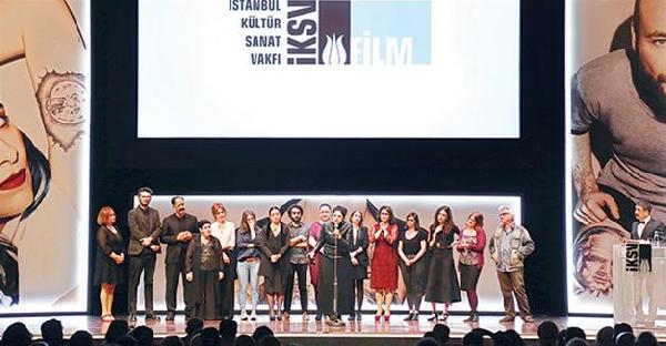 'Dust Cloth' chosen Best Film at Istanbul Film Festival