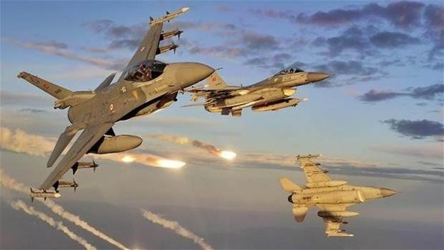 Suriye savaş uçağı Hatay'da düştü