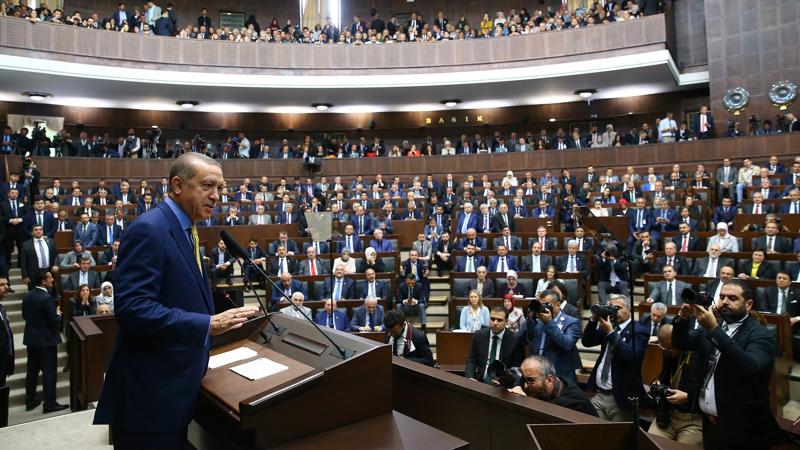 AKP'nin Grup Başkanı ve Başkanvekili belli oldu