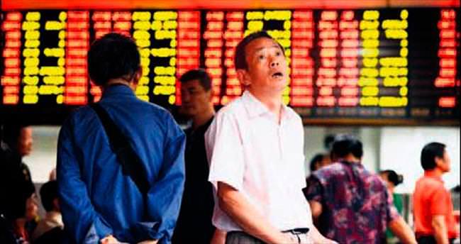 Çin borsasında ikinci günün kaybı yüzde 7.63