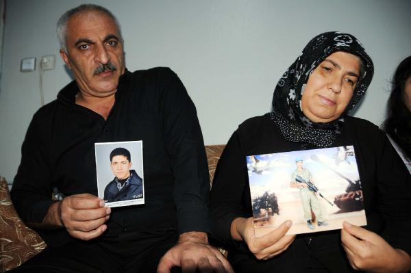 PKK'lı teröristlerin kaçırdığı askerin yakınları iyi haber bekliyor