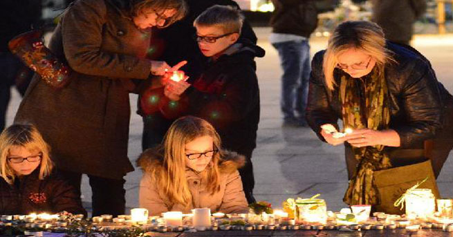 Paris katliamında ölenlerin sayısı 132'ye çıktı